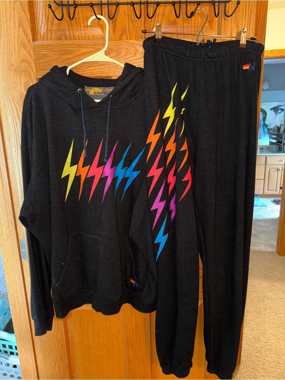 Aviator Nation Black Rainbow Lightning Bolt Hoodie & Jogger SET RARE - Picture 1 of 7